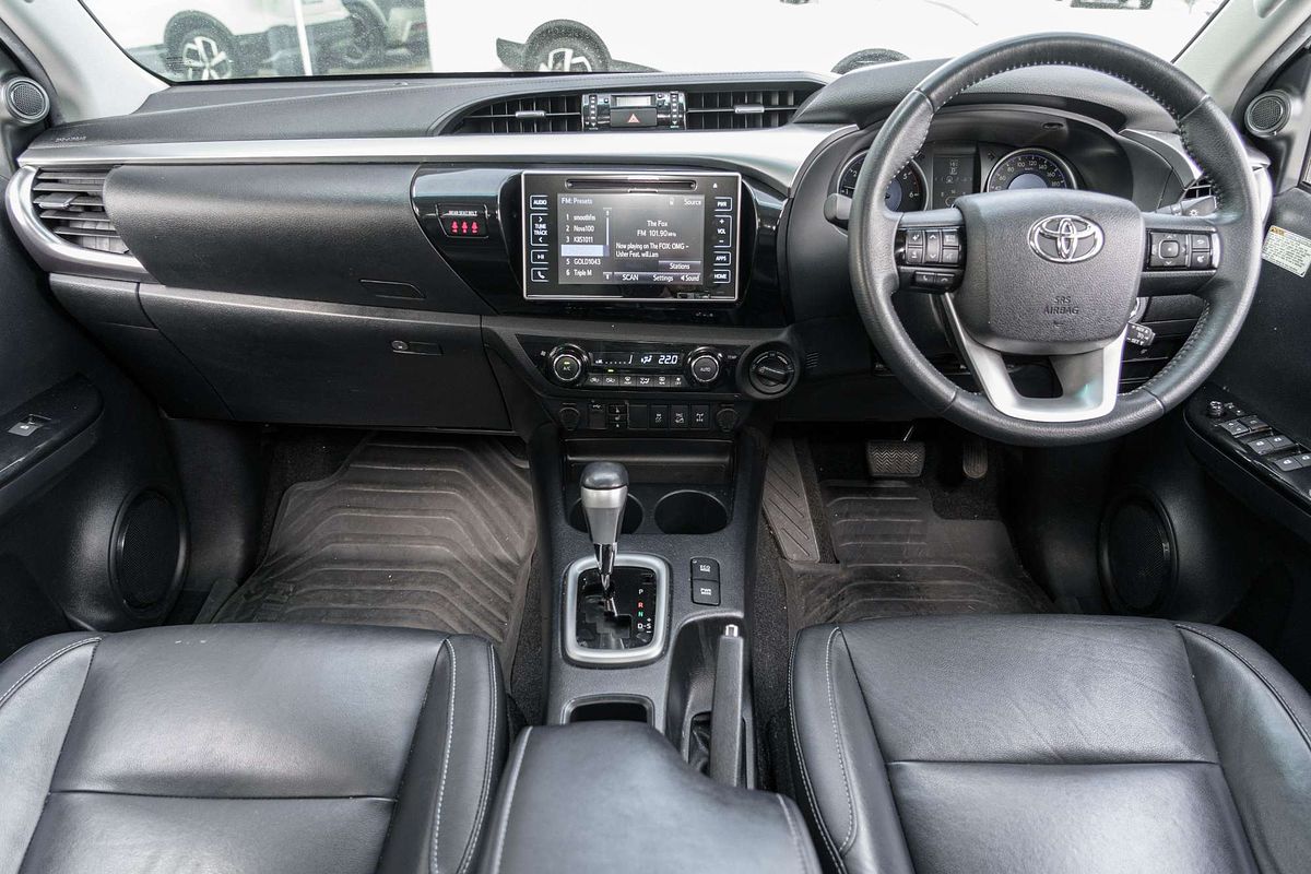 2017 Toyota Hilux SR5 GUN126R 4X4