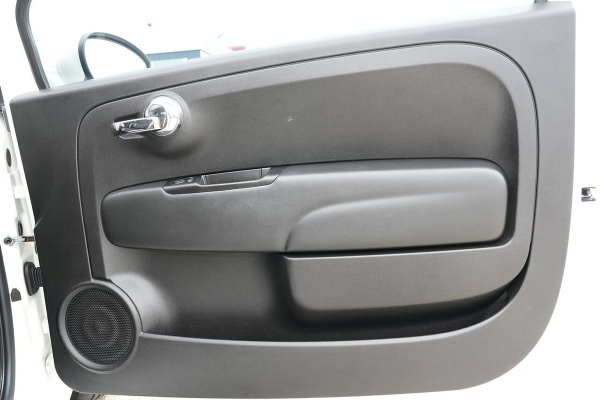2020 Fiat 500 Club Series 7