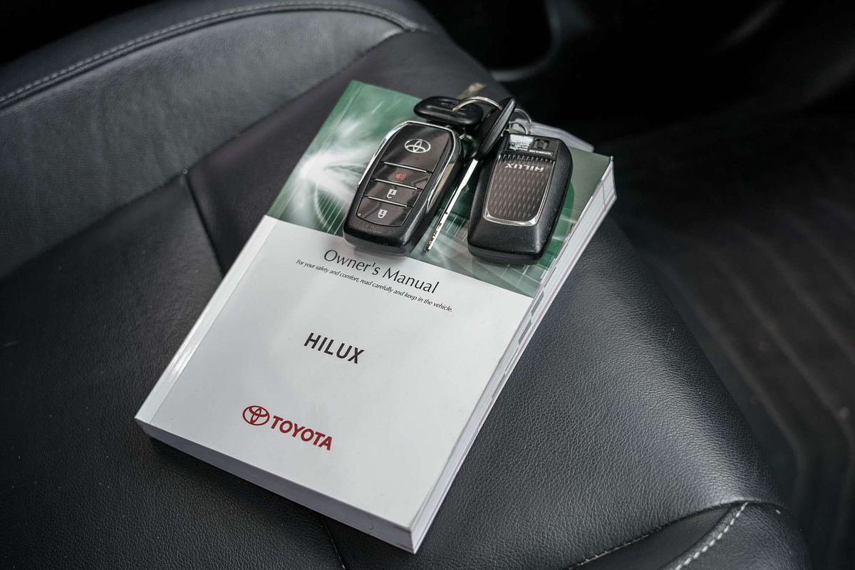 2017 Toyota Hilux SR5 GUN126R 4X4