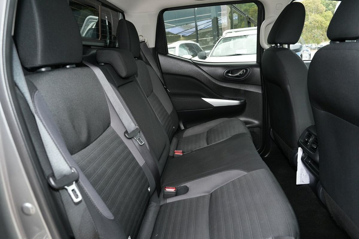 2021 Nissan Navara ST D23 4X4