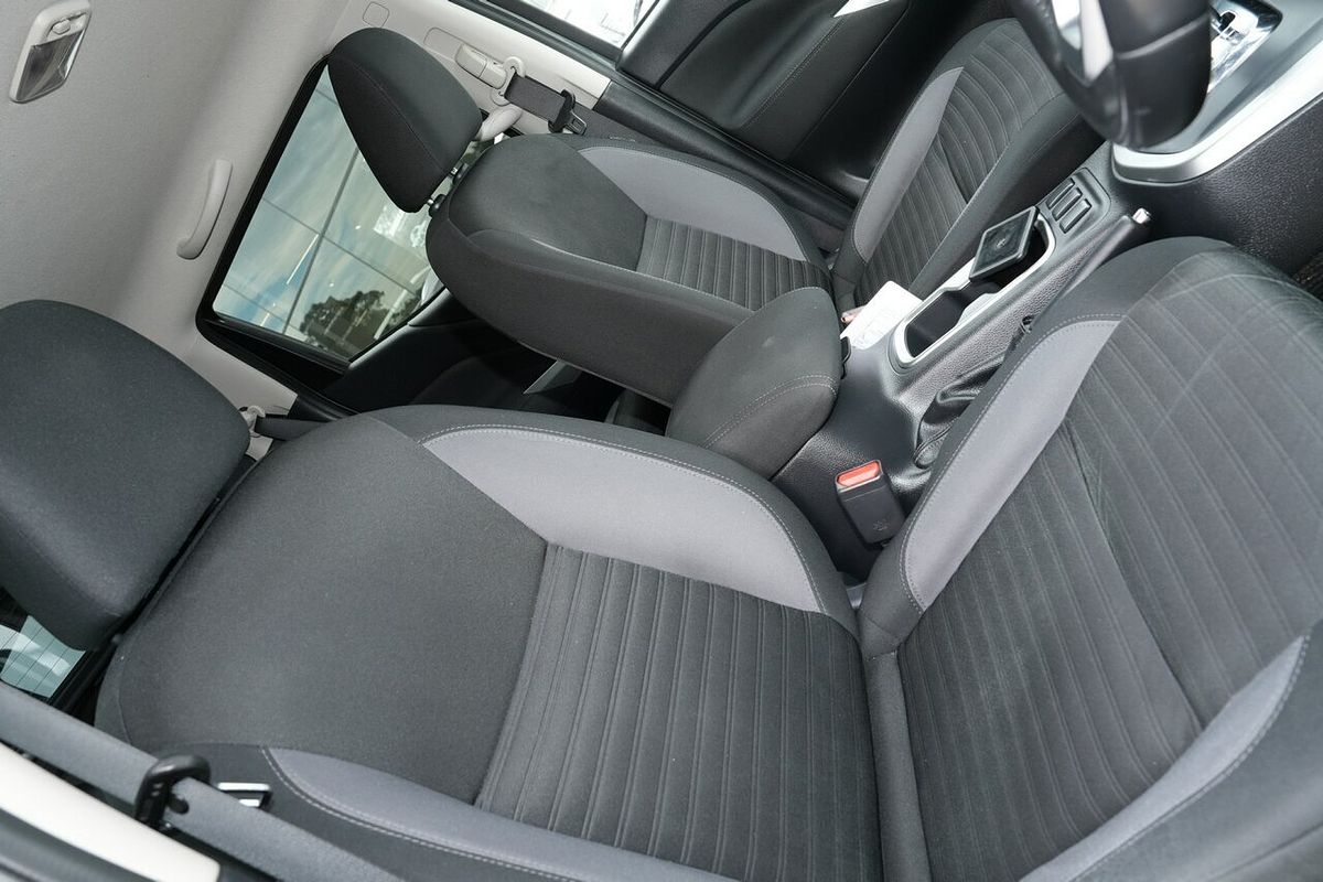 2021 Nissan Navara ST D23 4X4