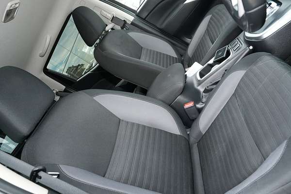 2021 Nissan Navara ST D23 4X4