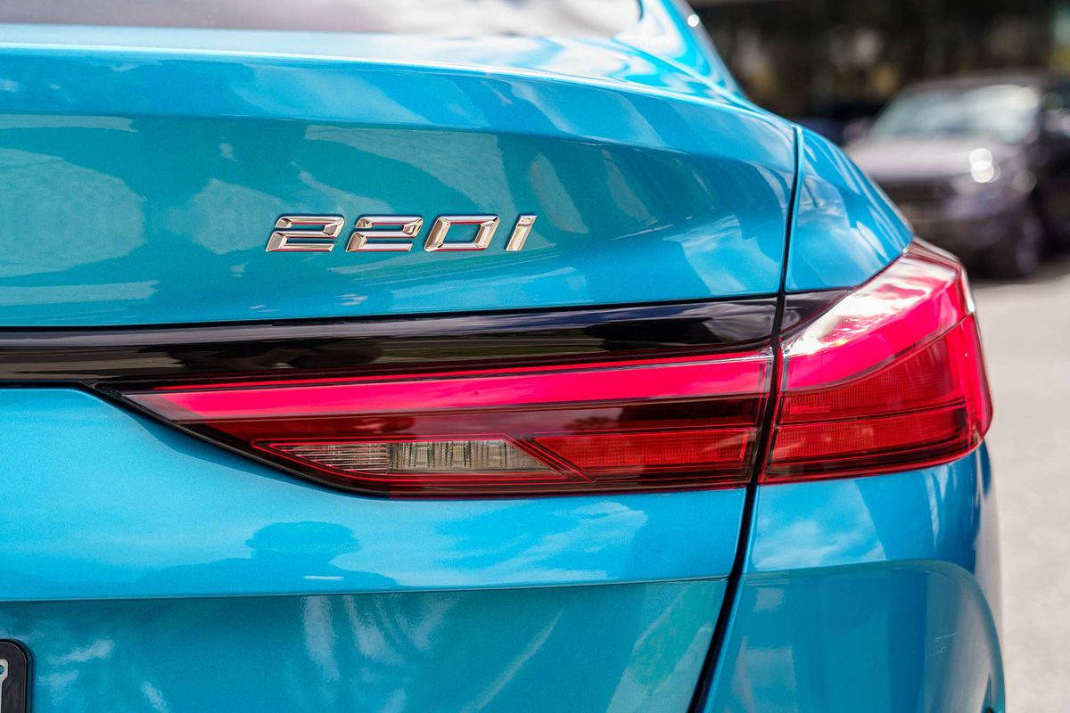 2022 BMW 2 Series 220i M Sport F44