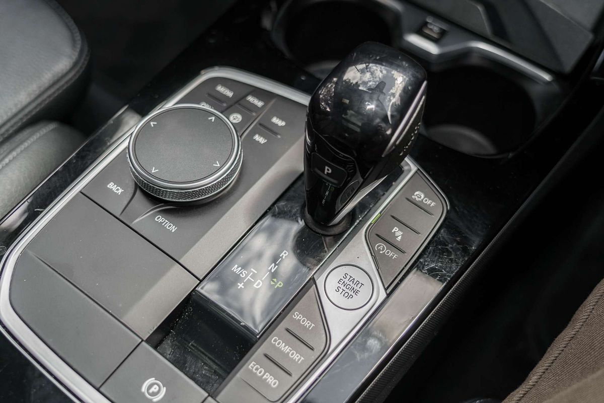 2022 BMW 2 Series 220i M Sport F44