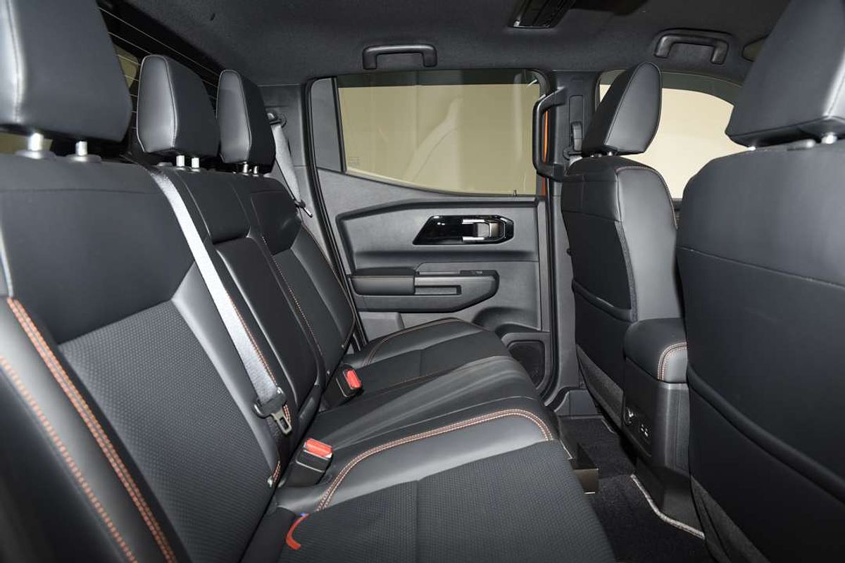 2025 Mitsubishi Triton GSR MV 4X4