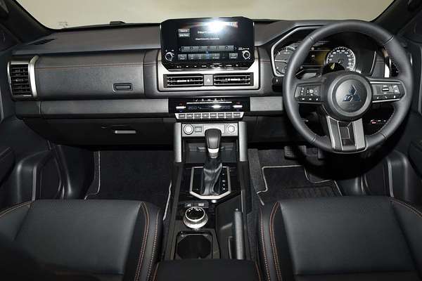 2025 Mitsubishi Triton GSR MV 4X4