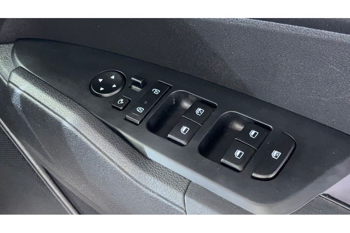 2022 Kia Sportage S NQ5