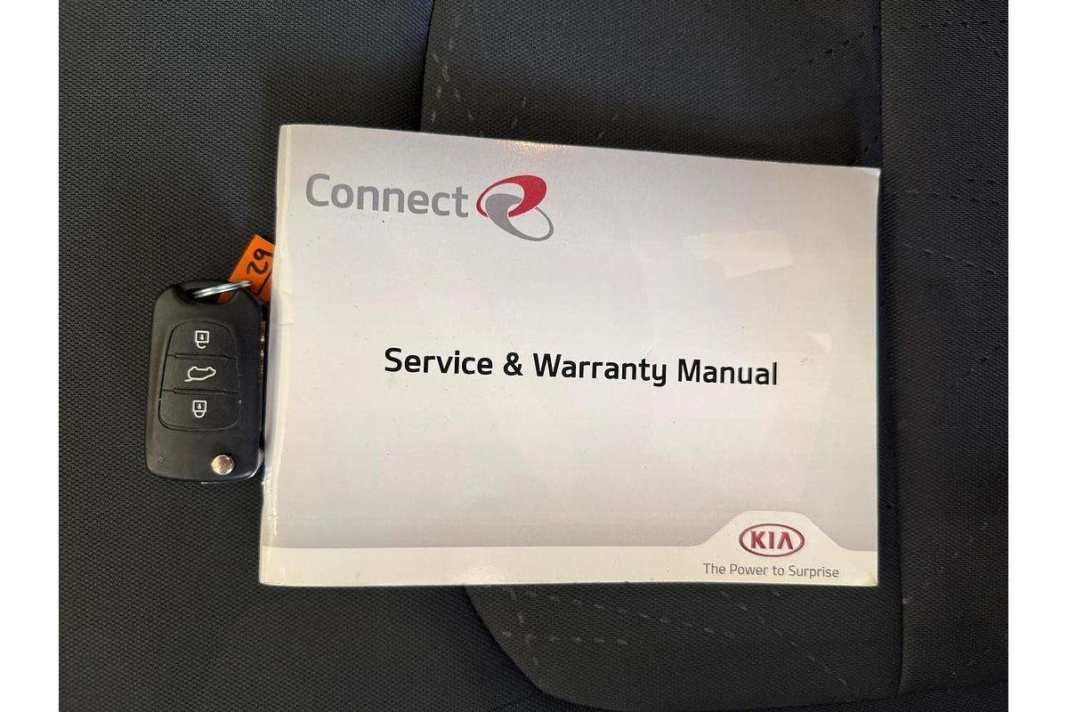 2013 Kia Rio S UB