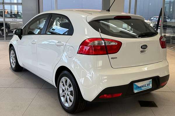 2013 Kia Rio S UB