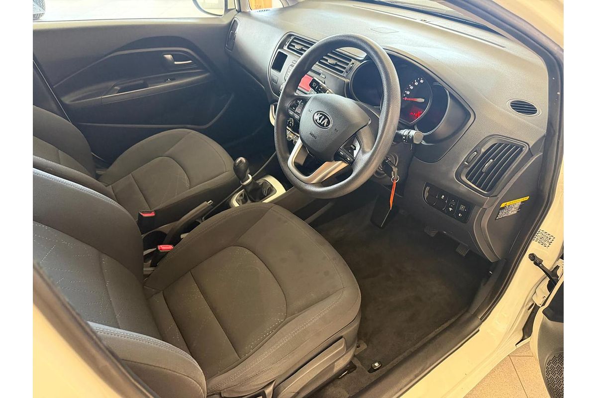 2013 Kia Rio S UB
