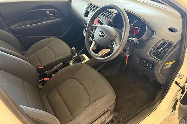 2013 Kia Rio S UB