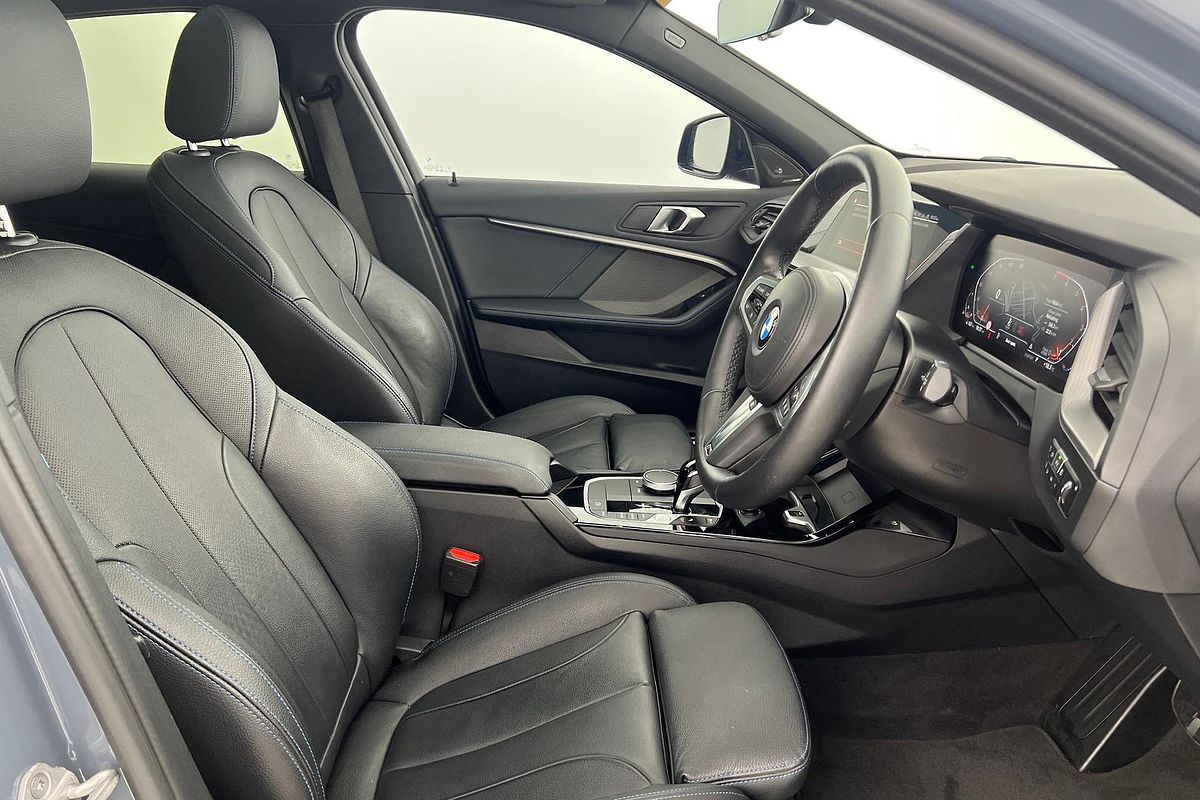 2023 BMW 1 Series 118i M Sport F40