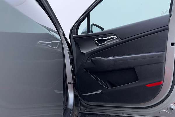 2022 Kia Sportage S NQ5