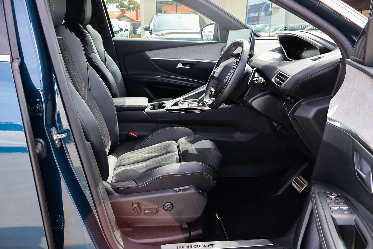 2023 Peugeot 3008 GT P84
