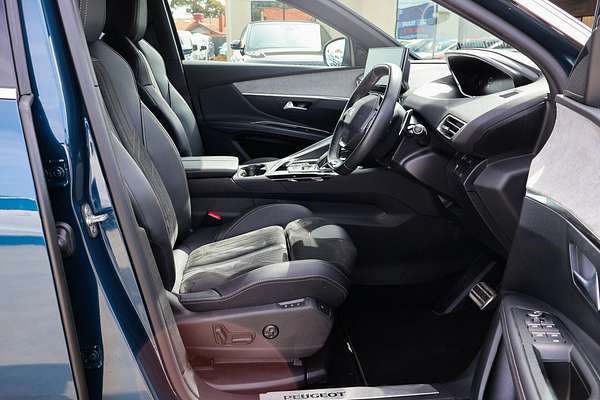 2023 Peugeot 3008 GT P84