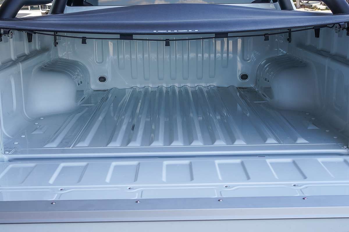 2025 Isuzu D-MAX X-RIDER 4X4