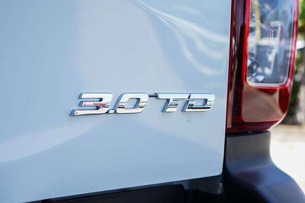 2025 Isuzu D-MAX X-RIDER 4X4