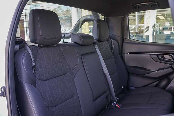 2025 Isuzu D-MAX X-RIDER 4X4