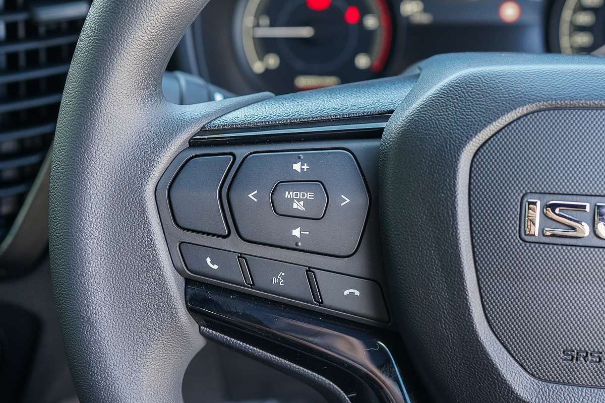 2025 Isuzu D-MAX X-RIDER 4X4