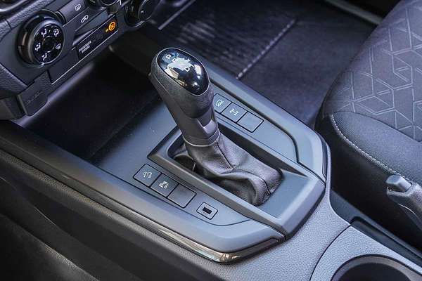 2025 Isuzu D-MAX X-RIDER 4X4