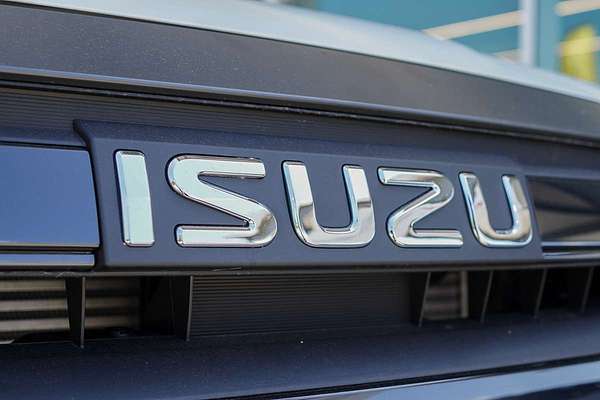 2025 Isuzu D-MAX X-RIDER 4X4