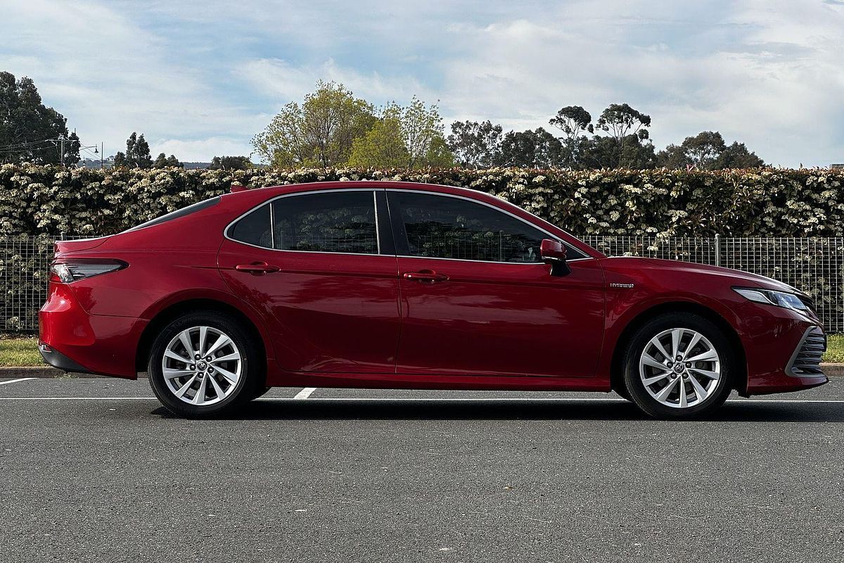 2022 Toyota Camry Ascent AXVH70R