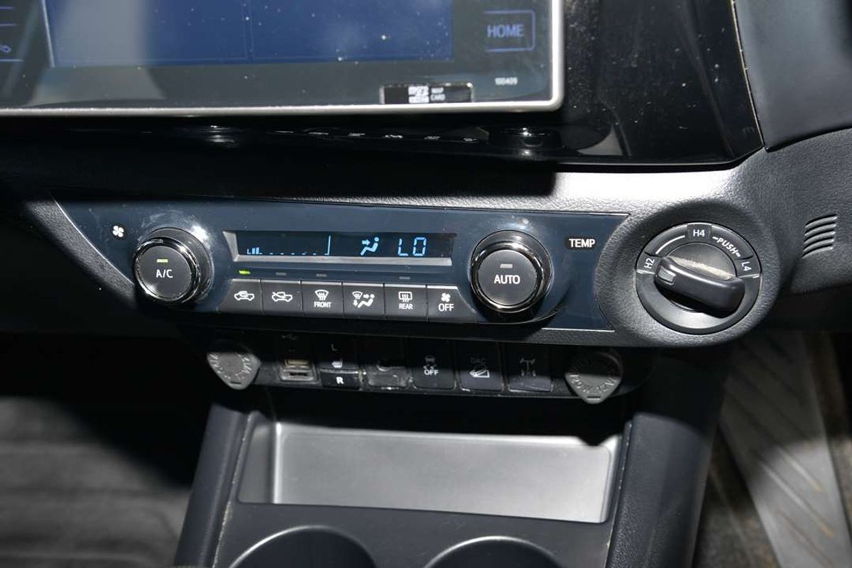 2020 Toyota Hilux Rugged X GUN126R 4X4
