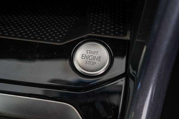 2025 Volkswagen T-Roc 110TSI Style D11