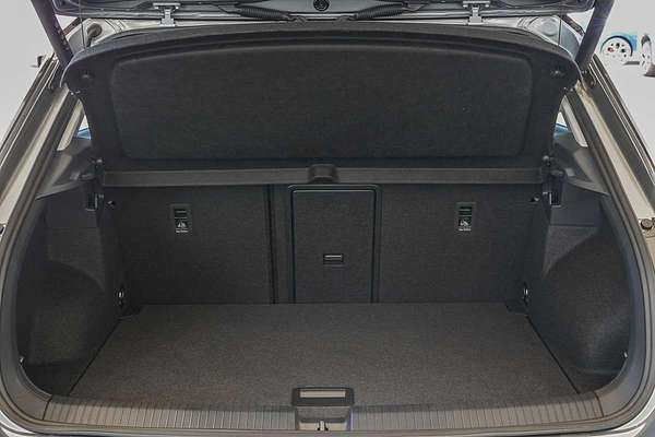 2025 Volkswagen T-Roc 110TSI Style D11