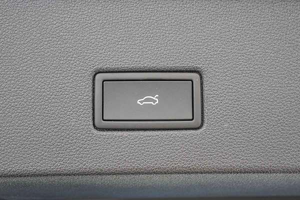 2025 Volkswagen T-Roc 110TSI Style D11