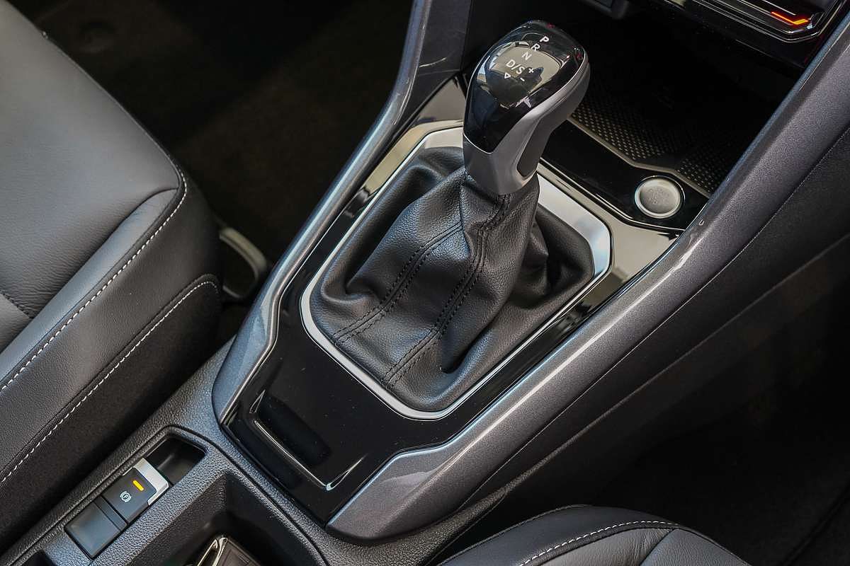 2025 Volkswagen T-Roc 110TSI Style D11