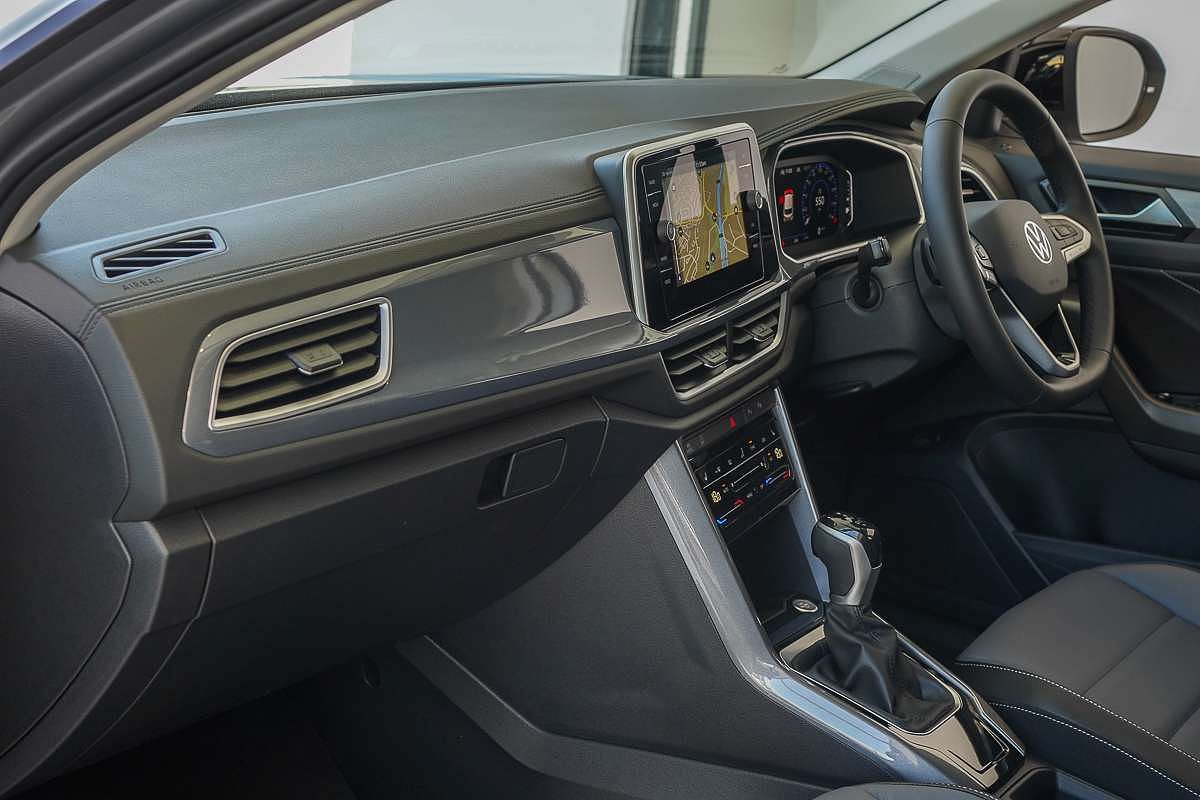 2025 Volkswagen T-Roc 110TSI Style D11