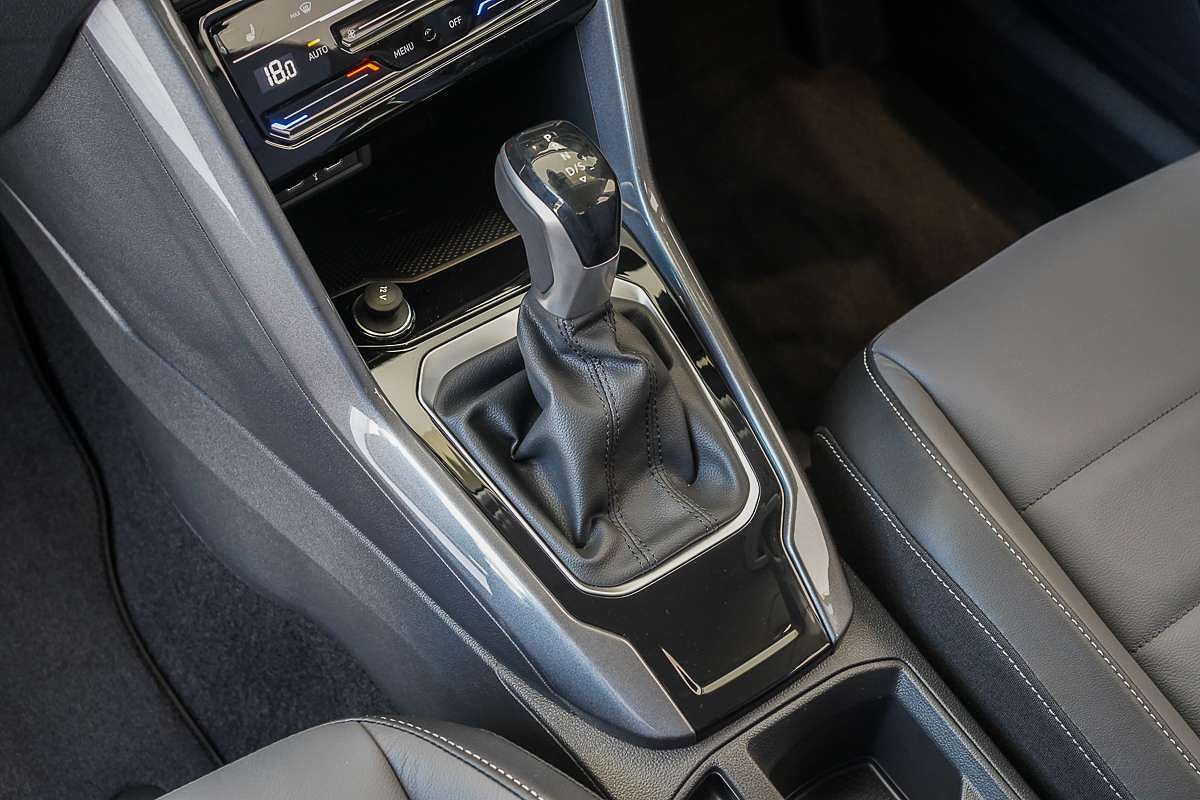 2025 Volkswagen T-Roc 110TSI Style D11