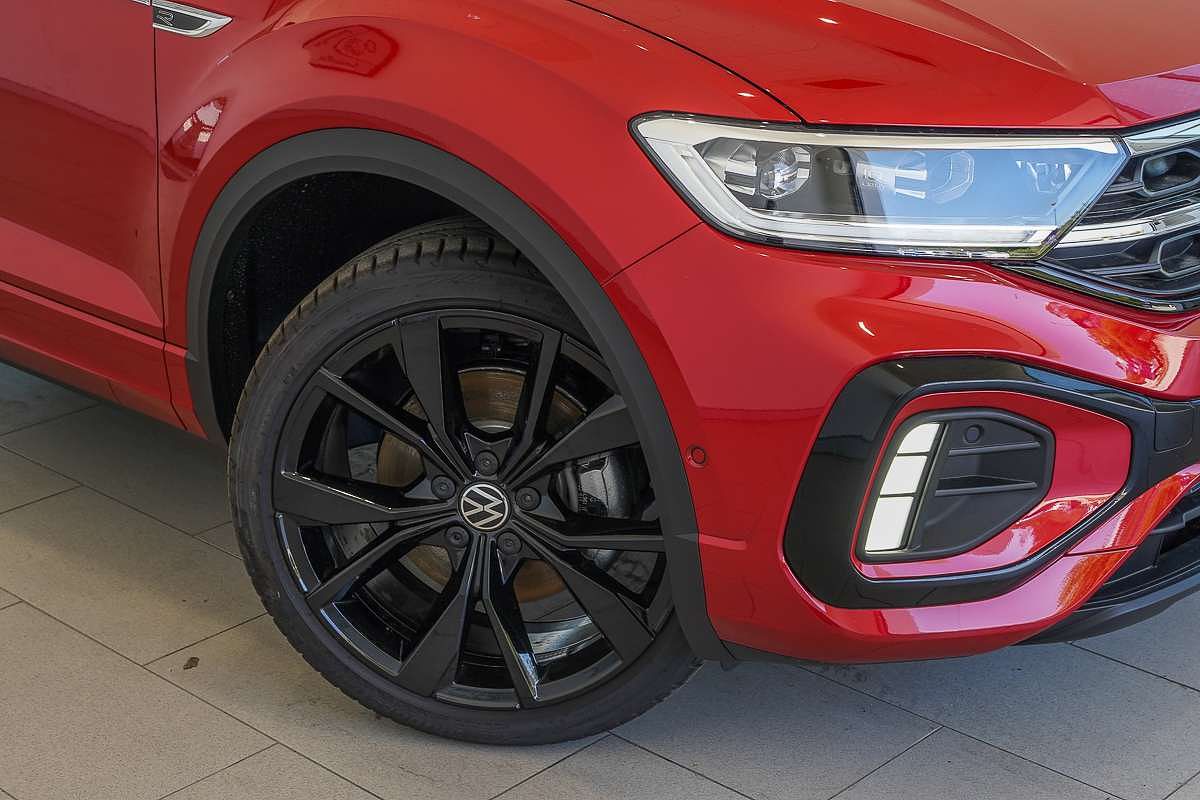 2025 Volkswagen T-Roc 140TSI R-Line D11