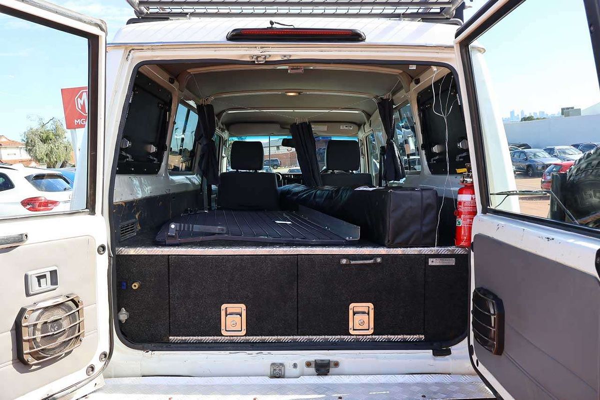 2014 Toyota Landcruiser GXL Troopcarrier VDJ78R