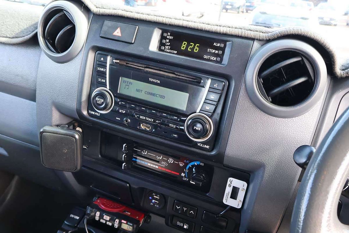 2014 Toyota Landcruiser GXL Troopcarrier VDJ78R