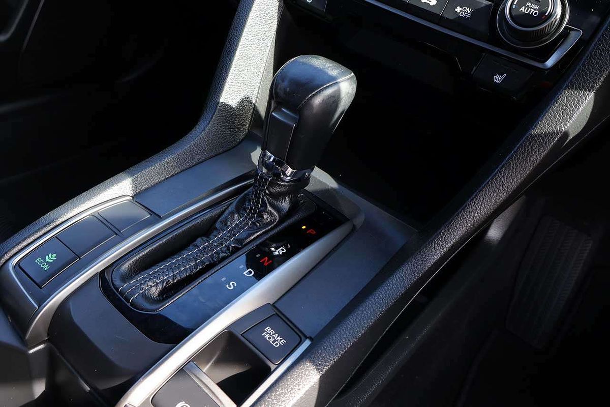 2017 Honda Civic VTi-LX 10th Gen