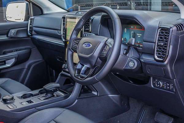 2025 Ford Everest Trend  2.0L