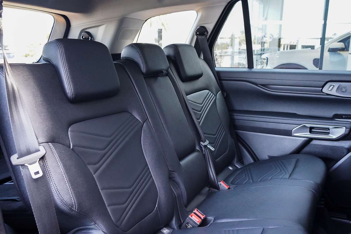 2025 Ford Everest Trend  2.0L