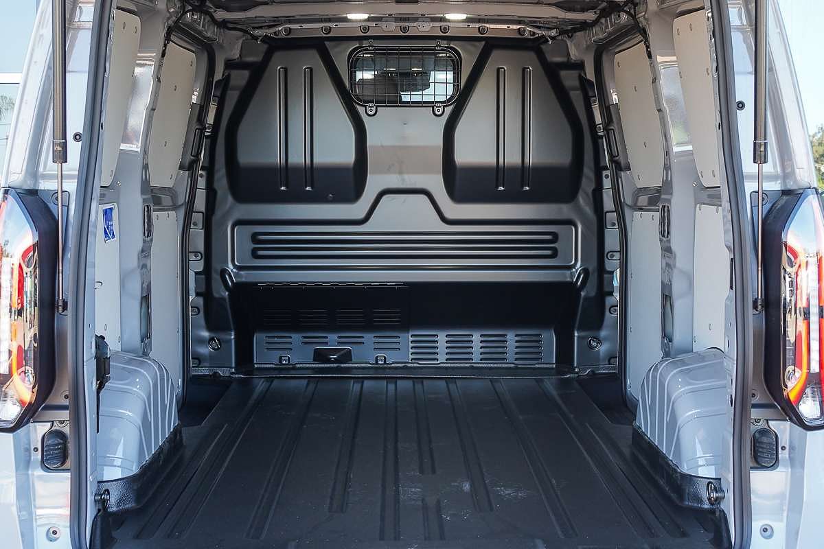2025 Ford Transit Custom PHEV Sport SWB AV SWB Low Roof