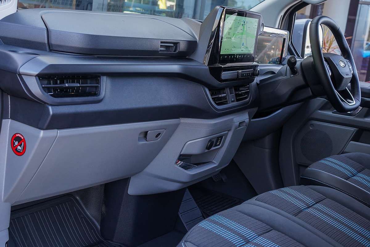 2025 Ford Transit Custom PHEV Sport SWB AV SWB Low Roof