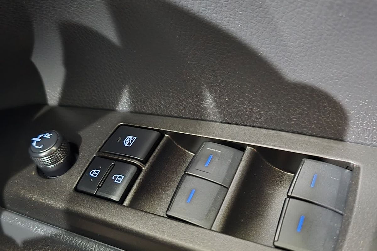 2023 Toyota Camry Ascent AXVH70R