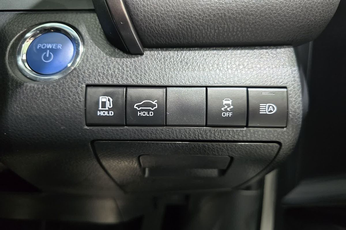 2023 Toyota Camry Ascent AXVH70R