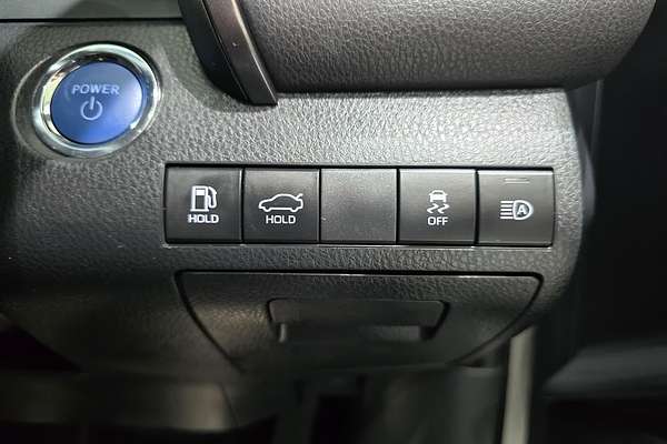 2023 Toyota Camry Ascent AXVH70R