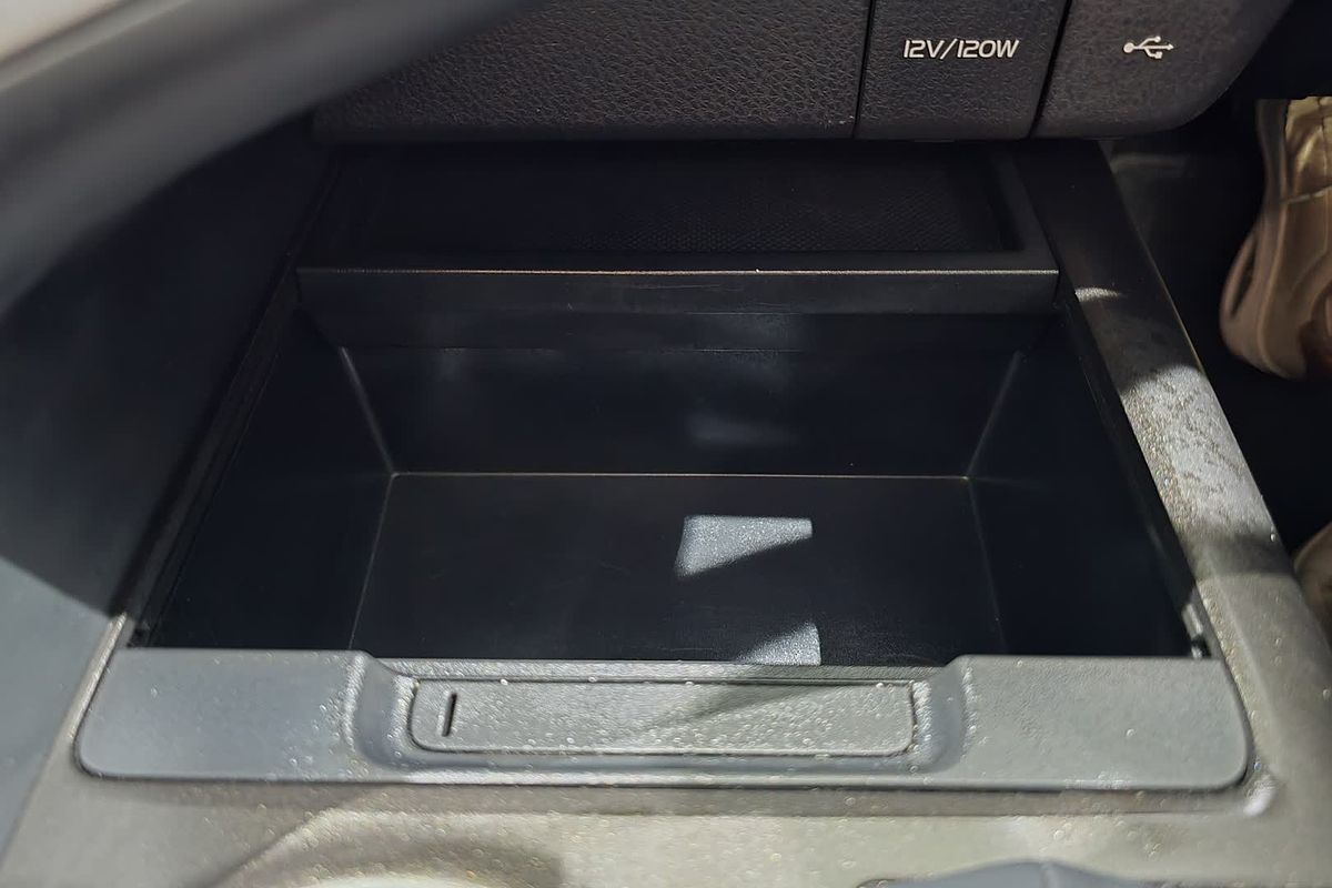 2023 Toyota Camry Ascent AXVH70R