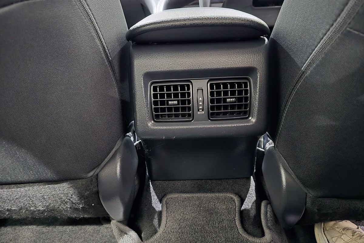 2023 Toyota Camry Ascent AXVH70R