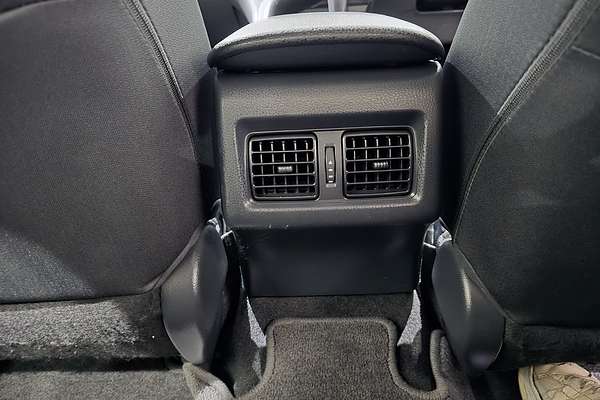 2023 Toyota Camry Ascent AXVH70R