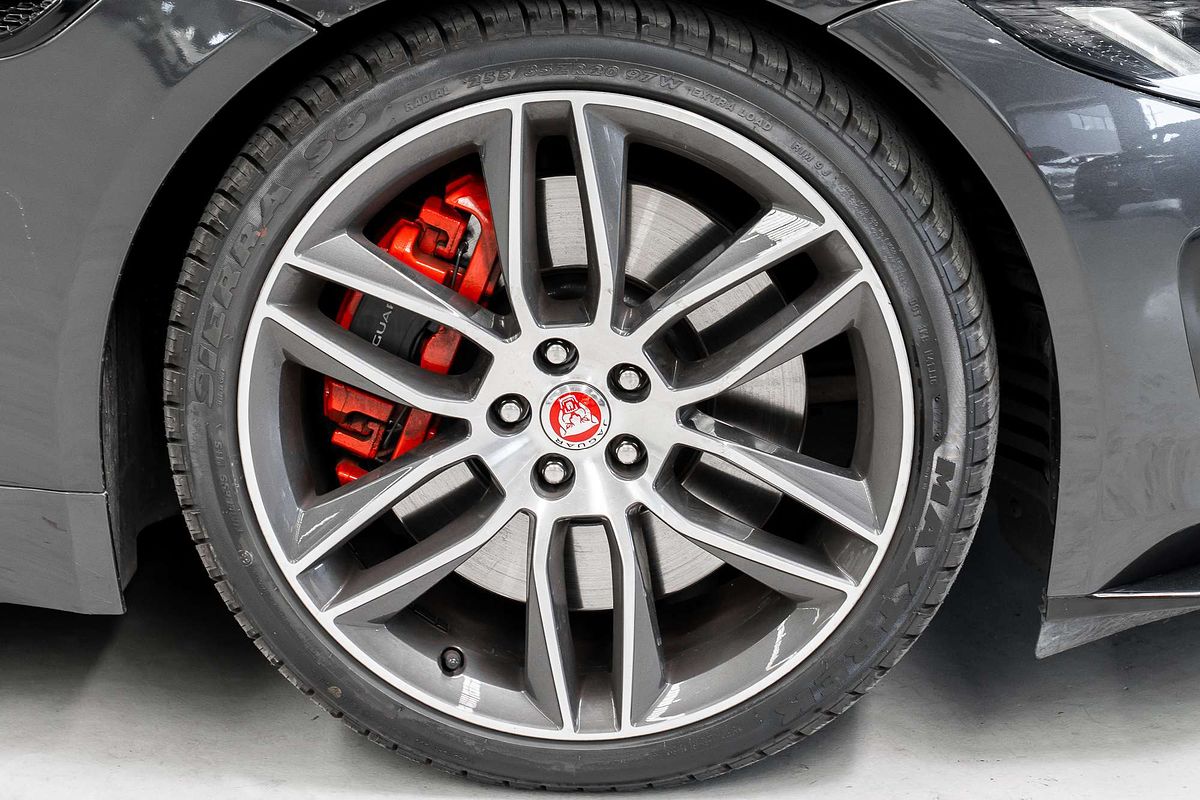 2020 Jaguar F-TYPE R-Dynamic X152