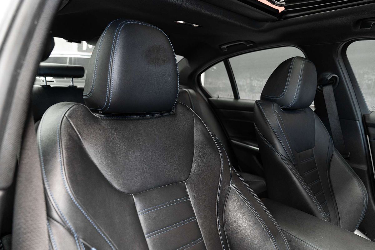 2022 BMW 3 Series 330i M Sport G20