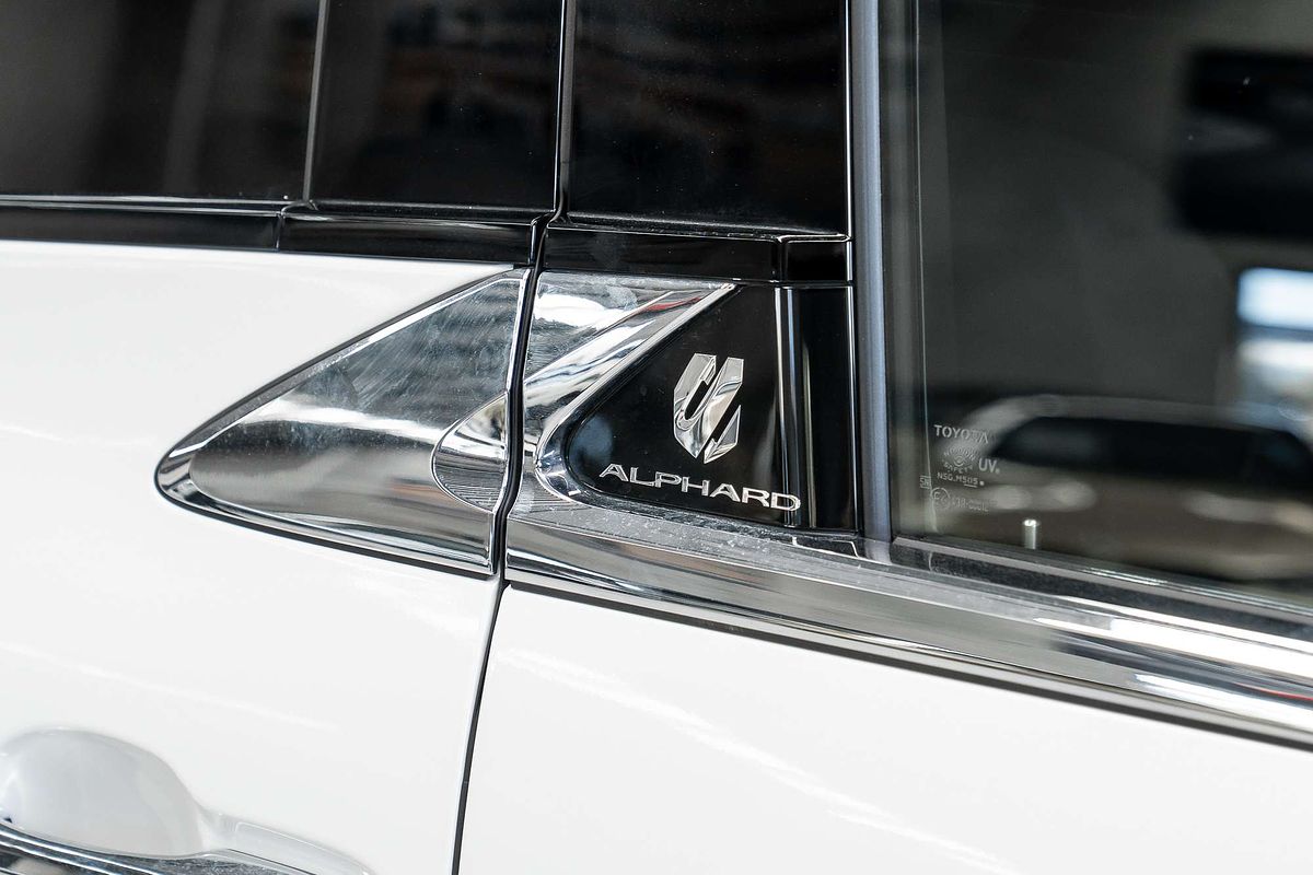 2023 Toyota Alphard Hybrid Z